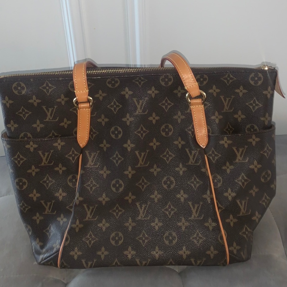Louis Vuitton bag